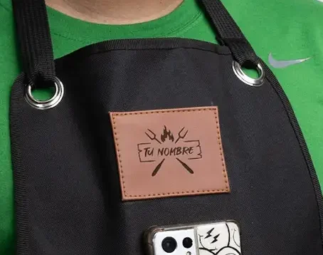 Personalizado láser en mandiles (nombre o logo)